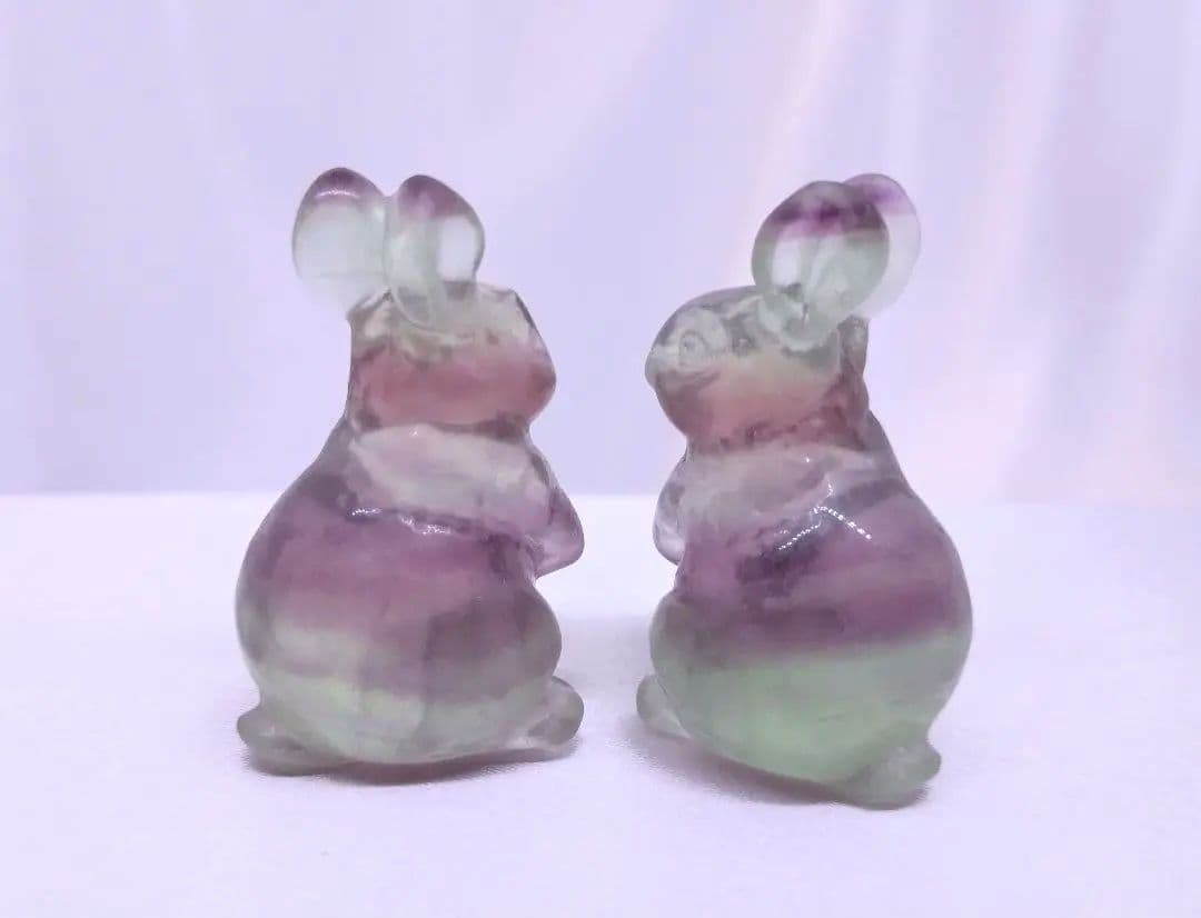 キャンディー フローライト うさぎ　セット　カービング　彫り物　双子　ペア　蛍石