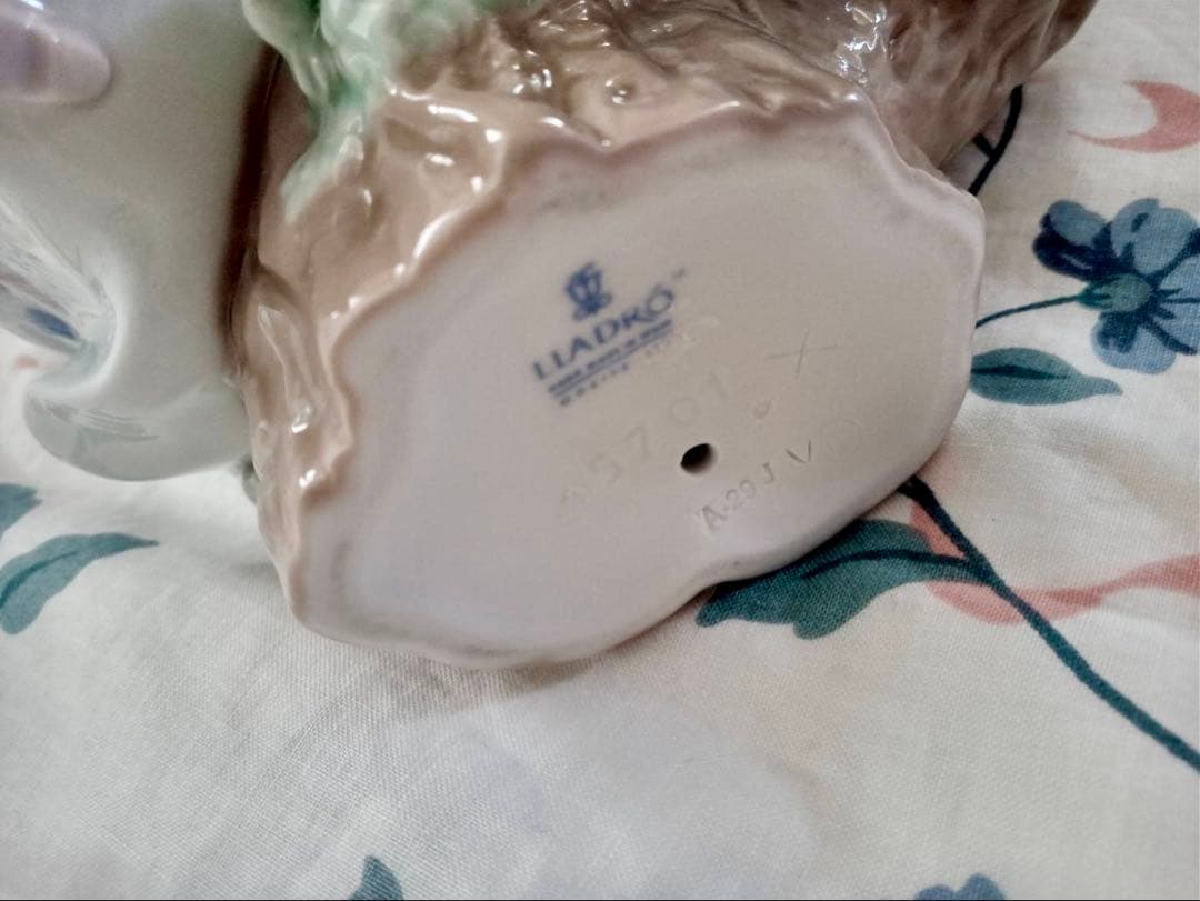 リヤドロ　スペイン　陶器　人形　フィギュリン　カップル　5701