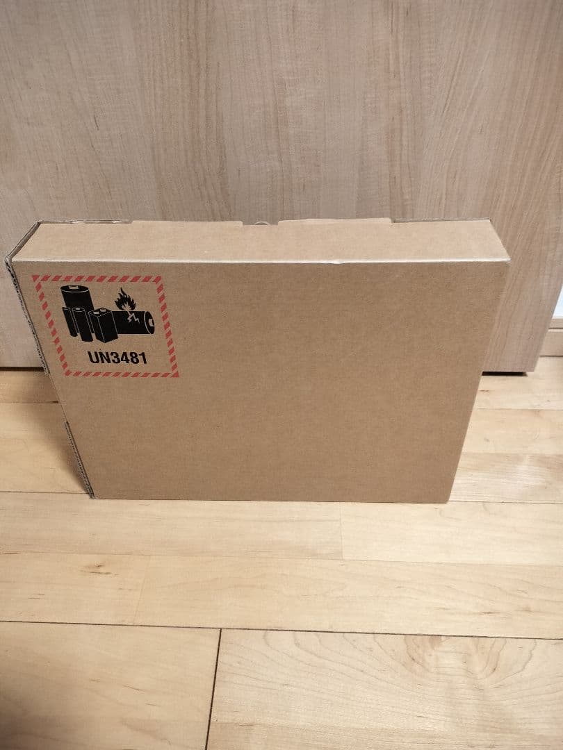 MacBook Air (13インチ, M4, 2025) 本体