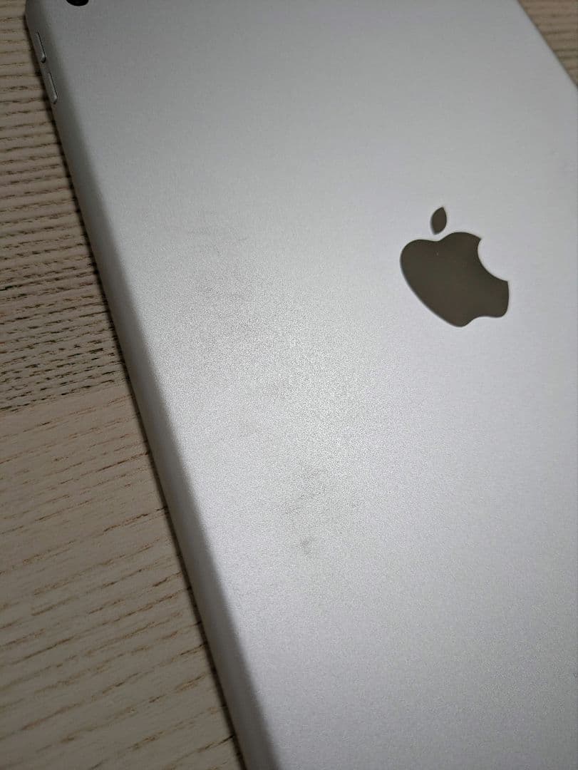 iPad 第6世代　32GB Wi-Fi 美品