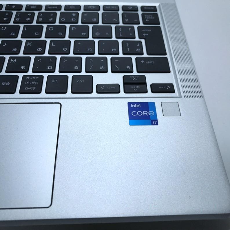 未使用に近》HP EliteBook 630 G10 i7-1355U 16GB