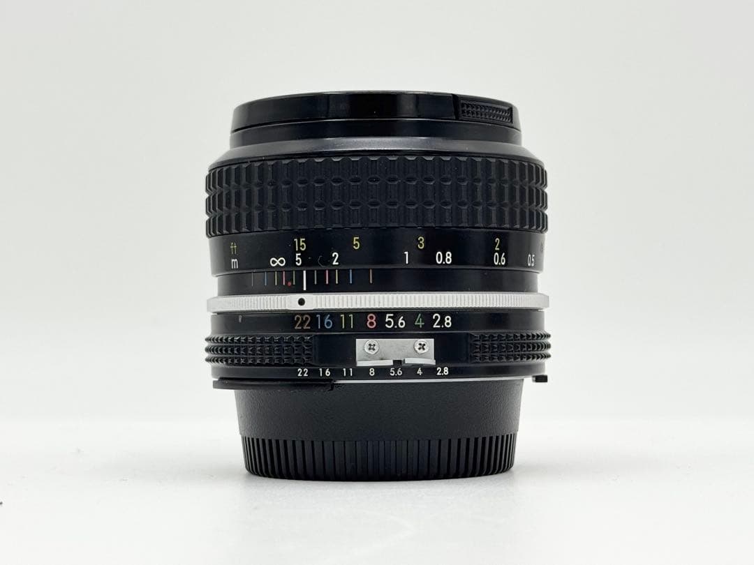 Nikon Ai-s Nikkor 35mm F2.8 単焦点レンズ
