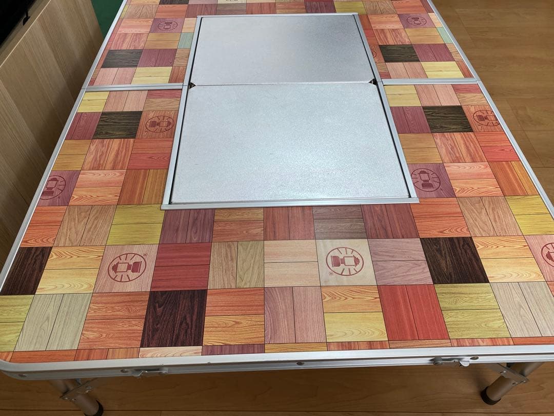 コールマン ナチュラルモザイク™ BBQテーブル/110プラス