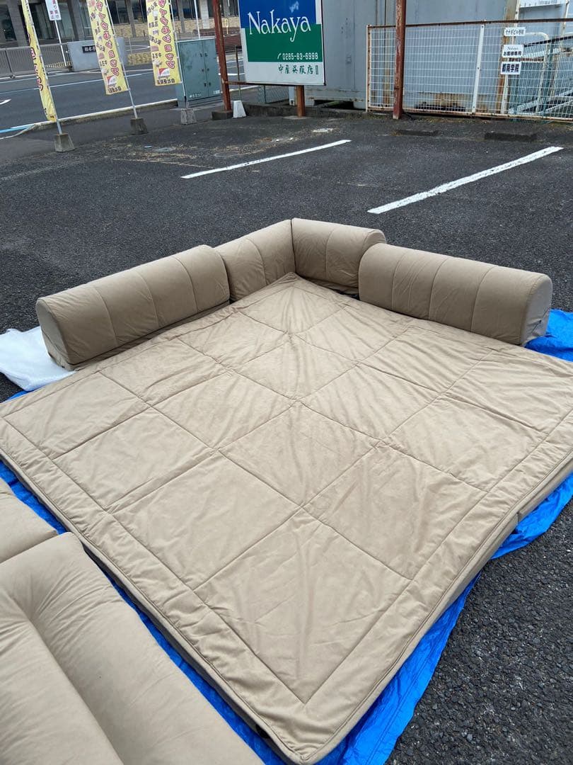 クッション付き ごろ寝ソファ 215 x 215cm