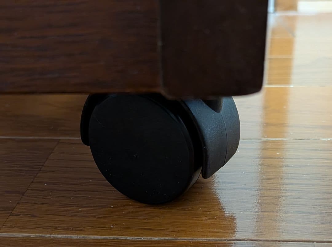 希少　美品　木製フレーム、18段引き出しの収納キャビネット