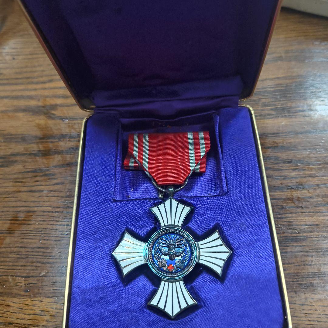 メダル 鷲のエンブレム付き ケース付き