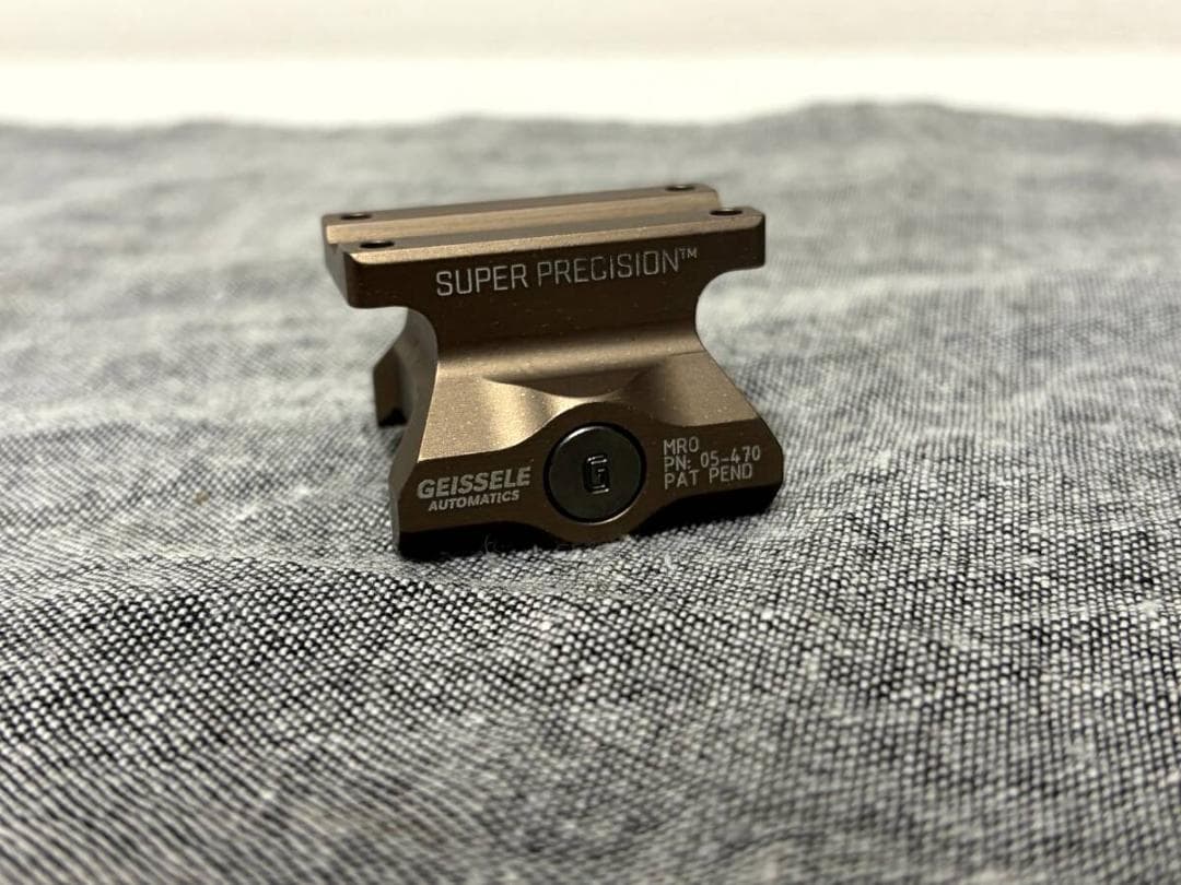 実物 Geissele Super Precision MRO mount