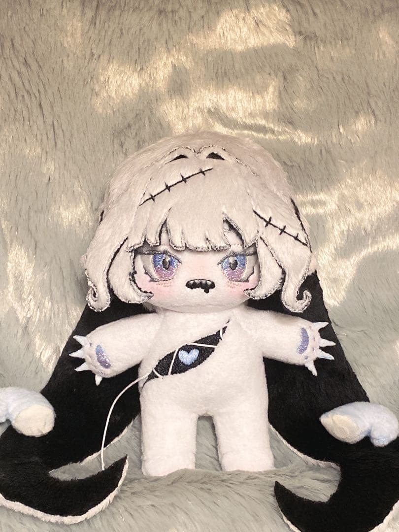 ハ*ビ様 無属性　自作　ぬいぐるみ　10cm （12.5センチ）　骨入り　蓄光体