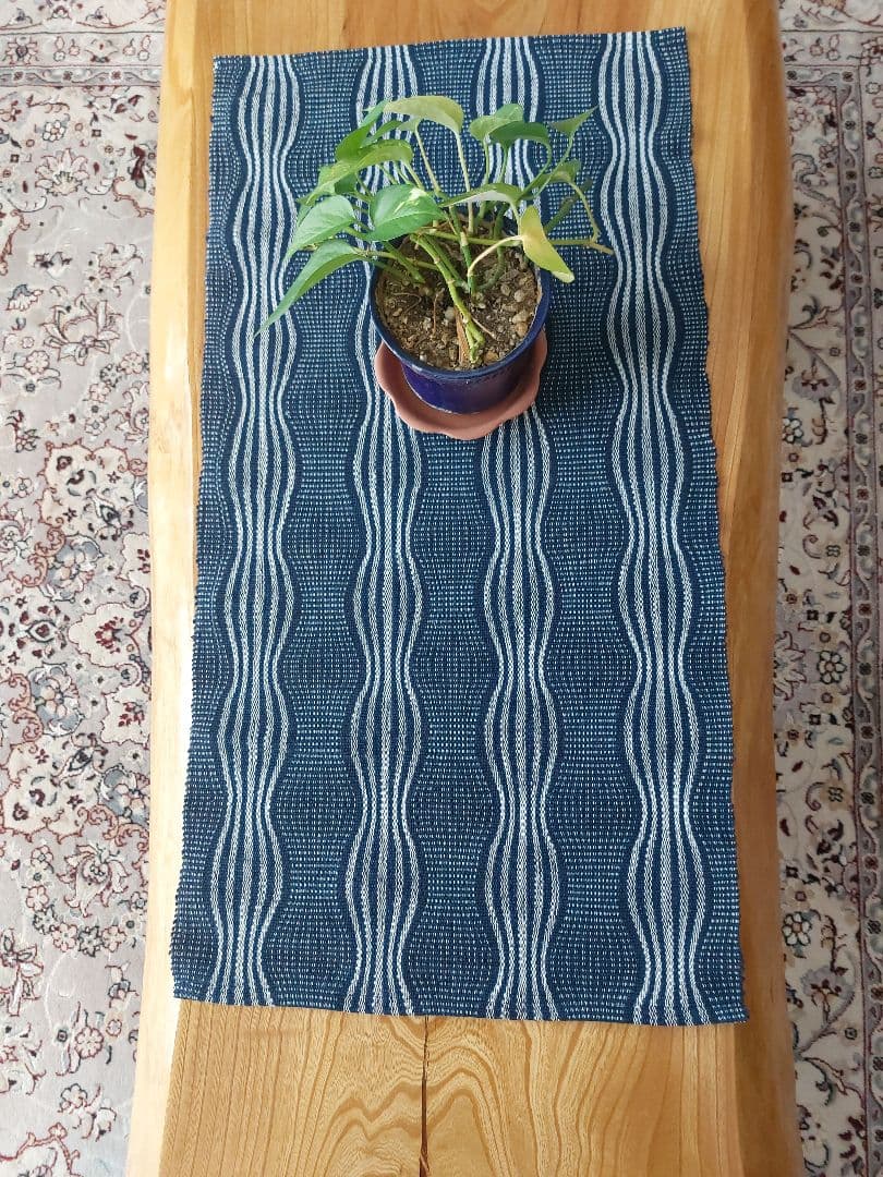 さきおりテーブルランナー