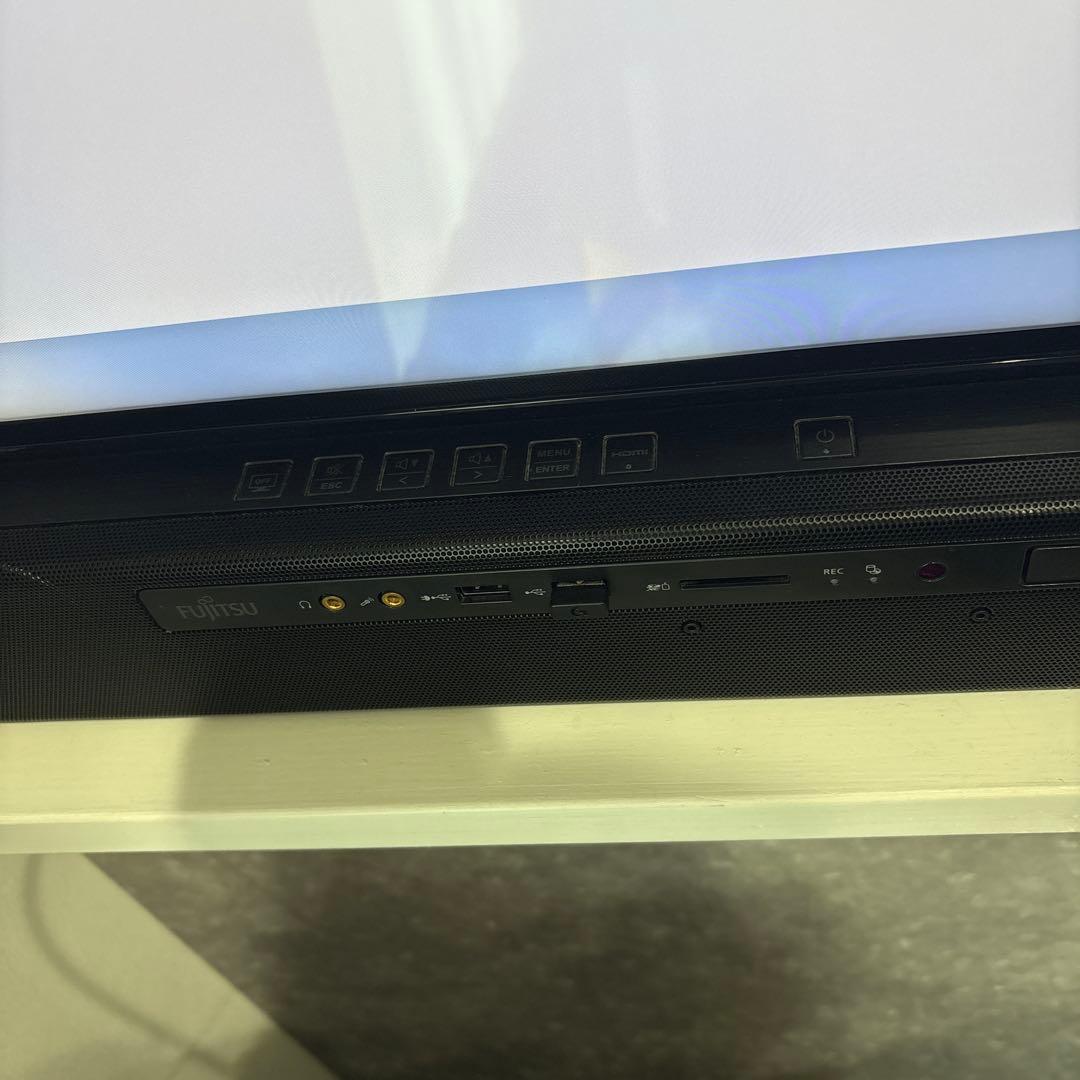 FMVFXC38 デスクトップpc TVチューナー内蔵　一体型