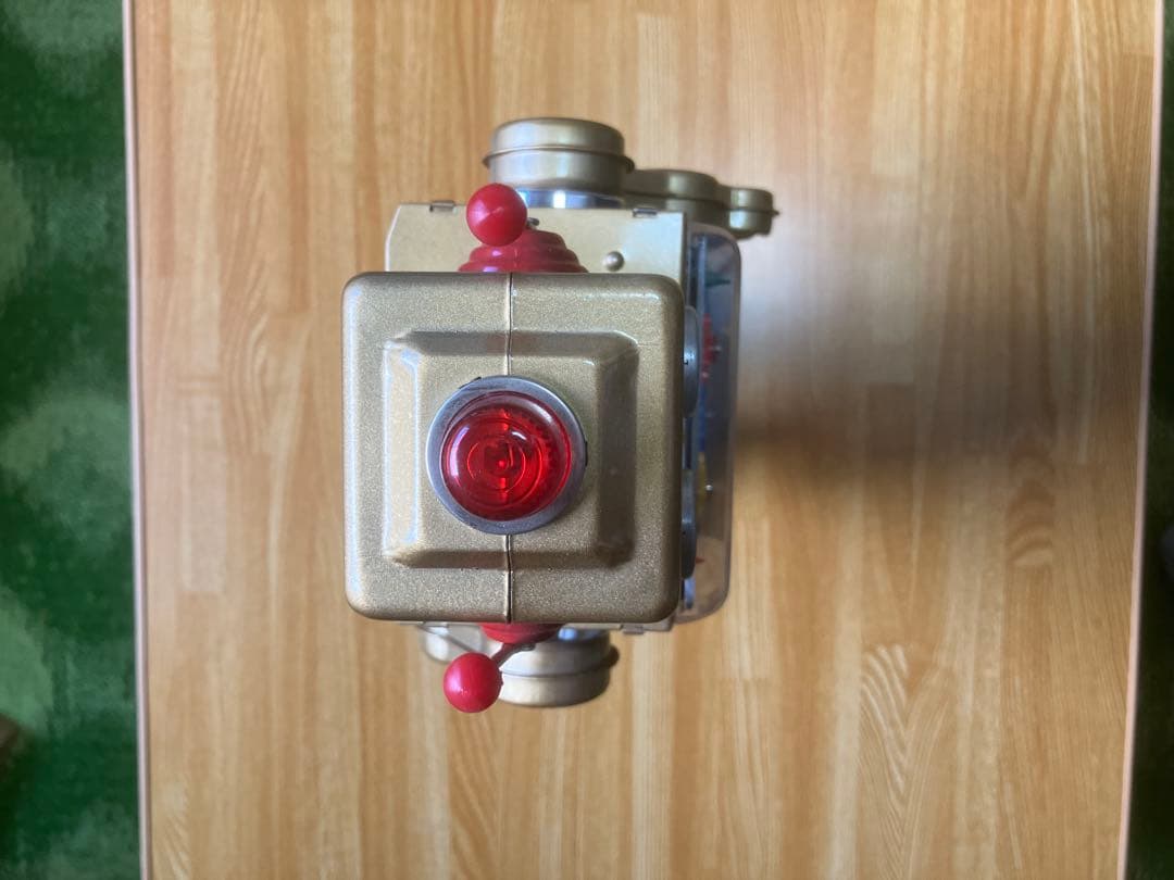 ブリキギアロボット