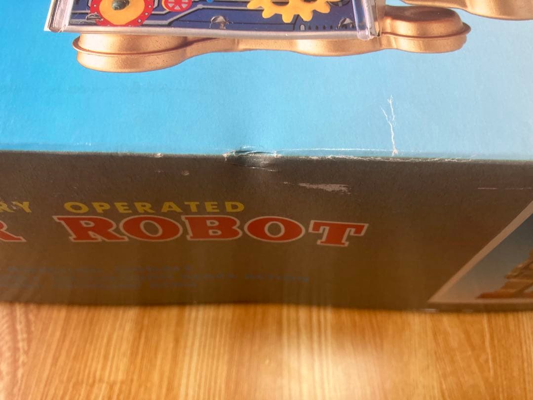 ブリキギアロボット