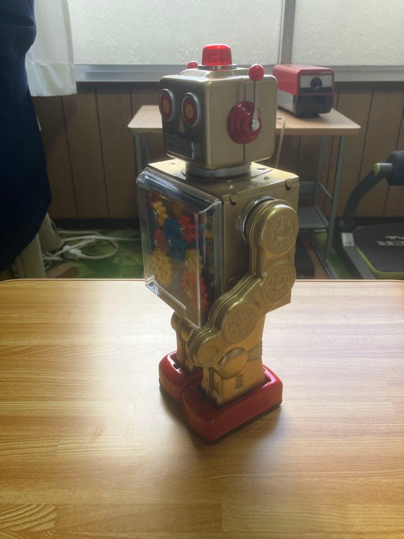 ブリキギアロボット