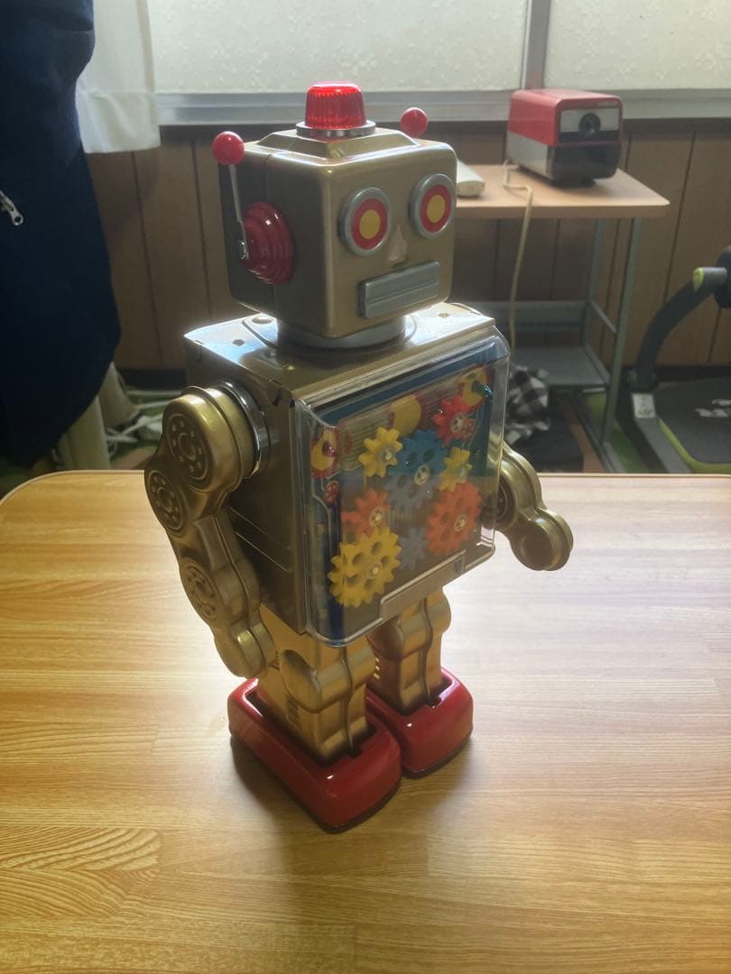 ブリキギアロボット