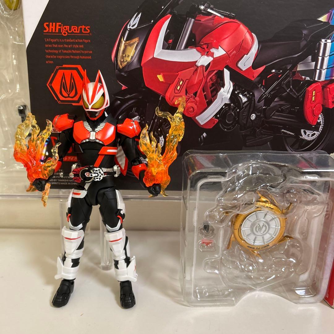 figuarts フィギュアーツ 仮面ライダーギーツ ブーストライカー マグナム