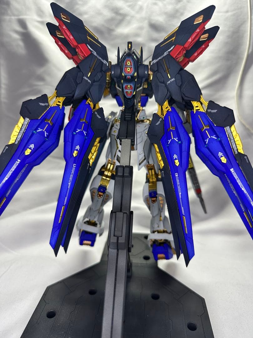 MGEX ストライクフリーダムガンダム　塗装完成品