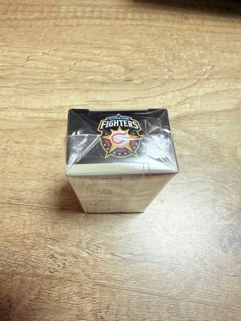 トミカ　北海道日本ハムファイターズバス　三菱ふそう　エアロクイーン　トミカ