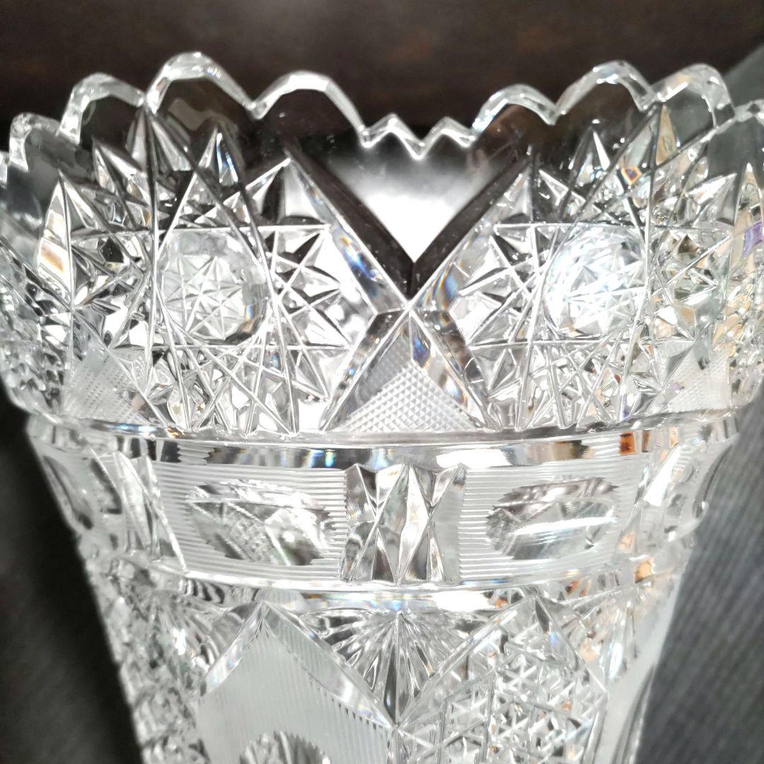 ボヘミアグラス　フラワーベース　チェコスロバキア製