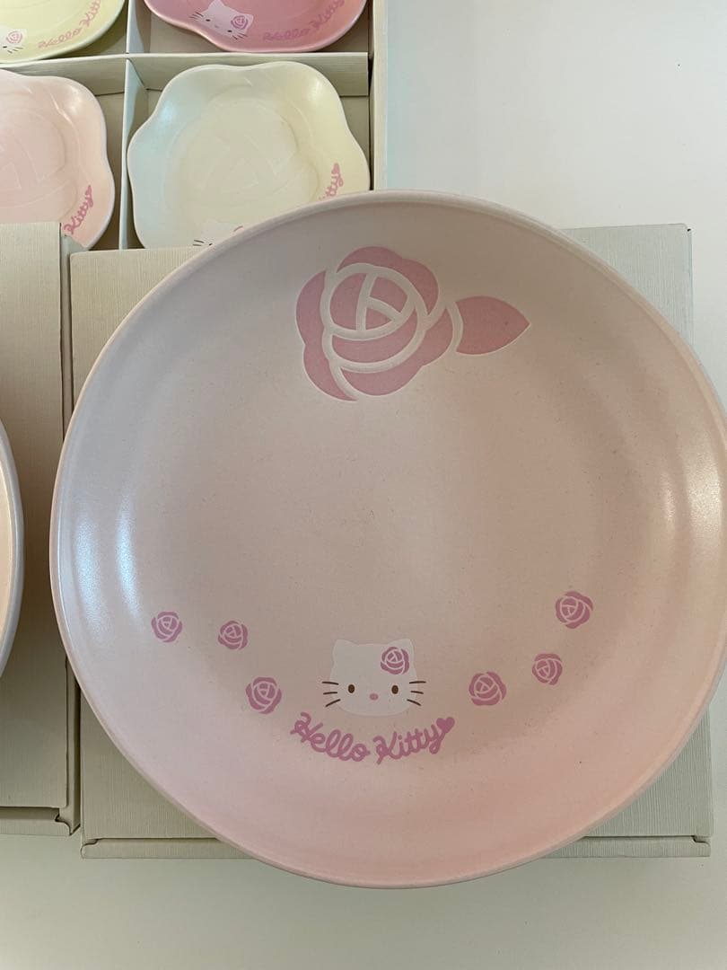 新品未使用　貴重　ハローキティ 皿 プレート 小鉢 6点セット サンリオ