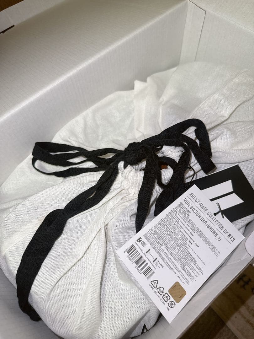 BTS ボストンバッグ