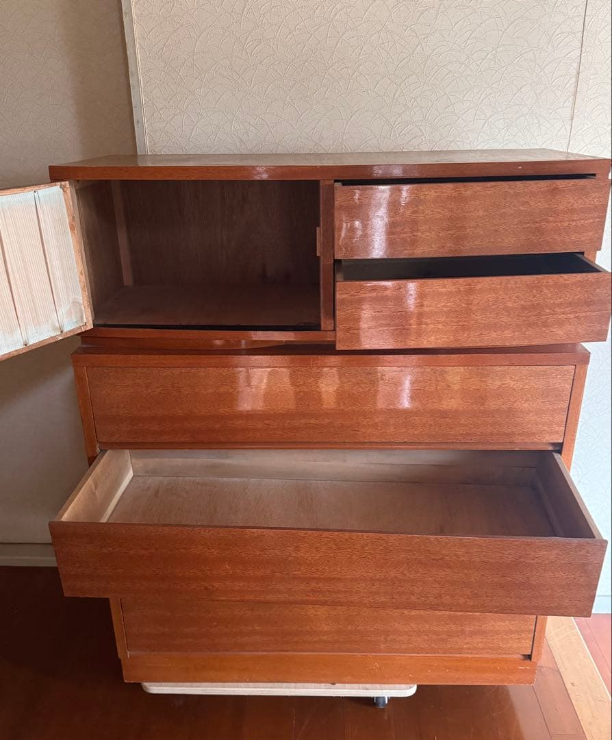 和箪笥　チェスト　洋服タンス　昭和レトロ　インテリア　古道具　北欧