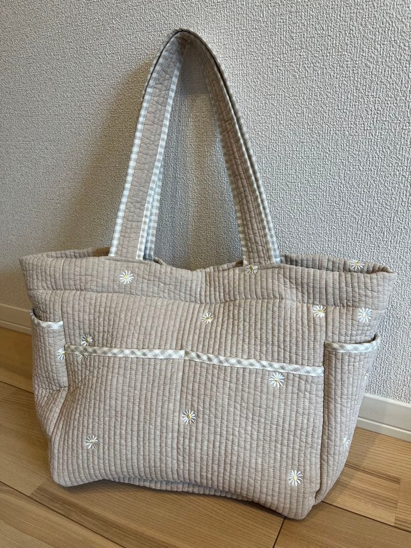 ヌビバッグ　マザーズバッグ　現品限り