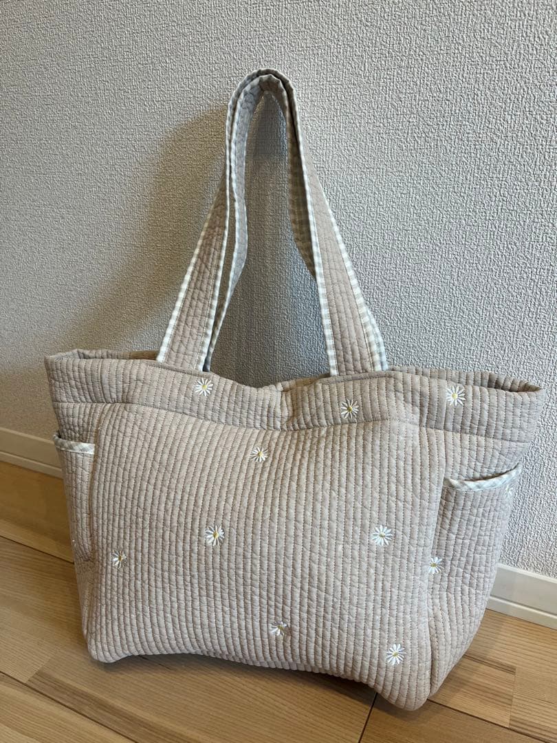 ヌビバッグ　マザーズバッグ　現品限り