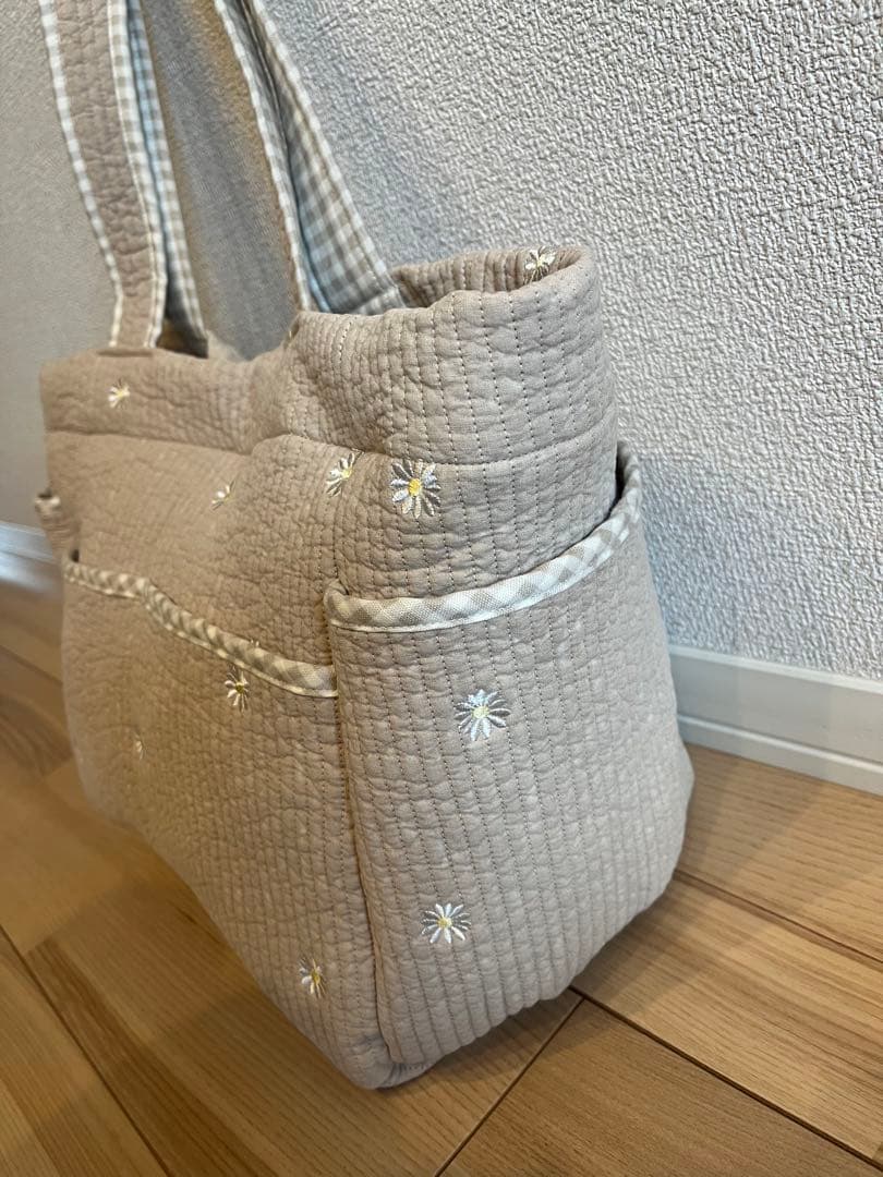 ヌビバッグ　マザーズバッグ　現品限り