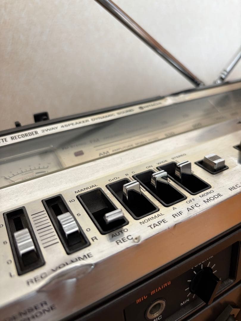 日立　TRK-8180 レトロ　最終価格