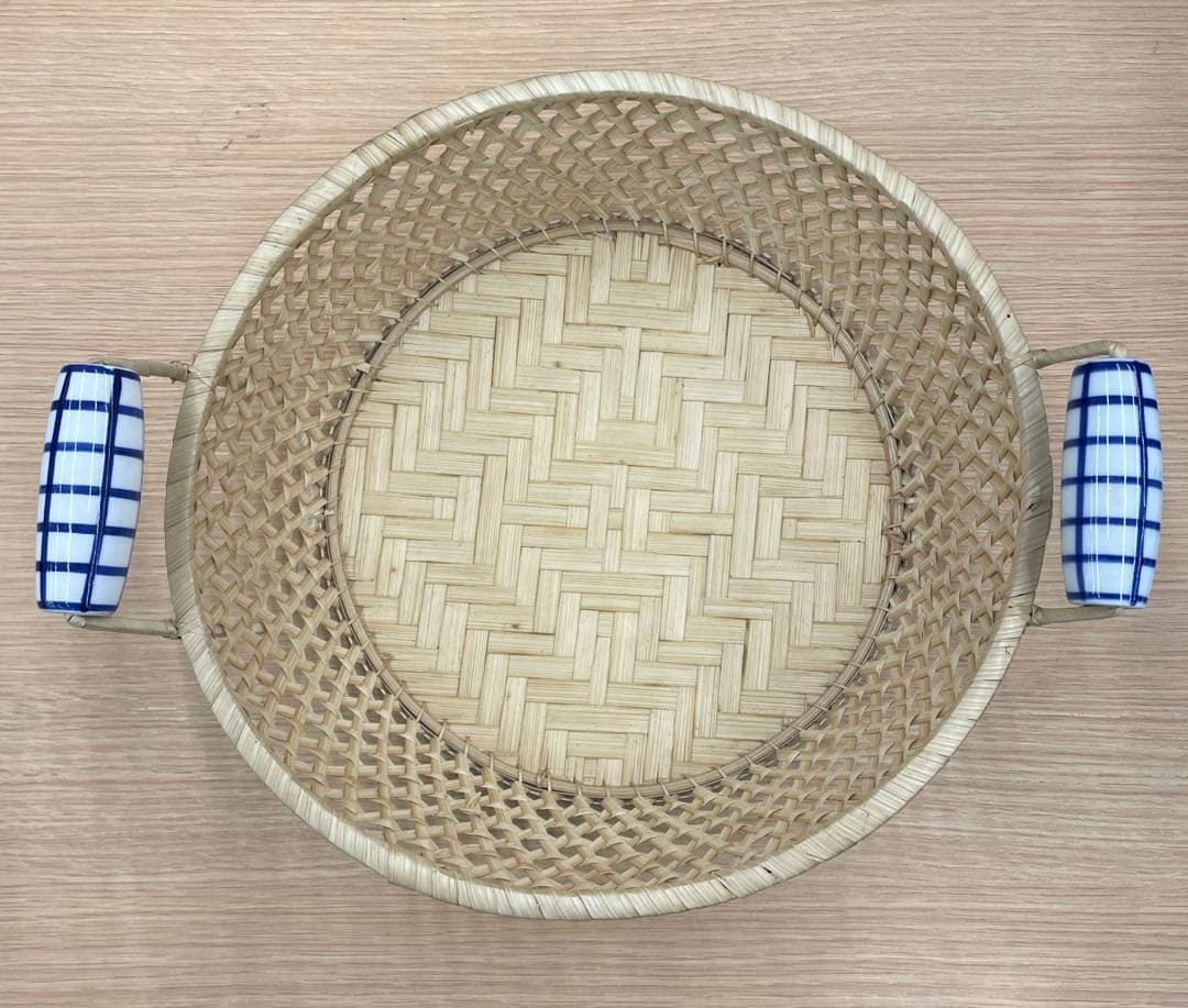 カゴ　陶器製取っ手つき籠　かご