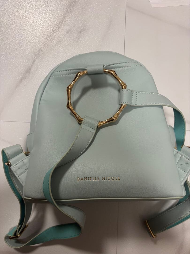 ジャスミン　リュックサック　アラジン　ダニエルニコール