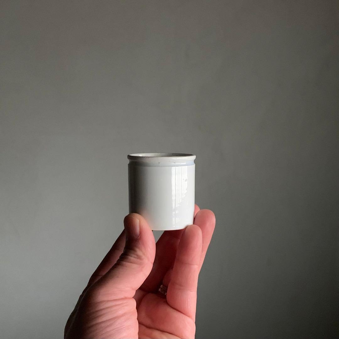 青みを帯びた 筒盃 酒器 盃ぐい呑み 古道具 アンティーク ブロカント