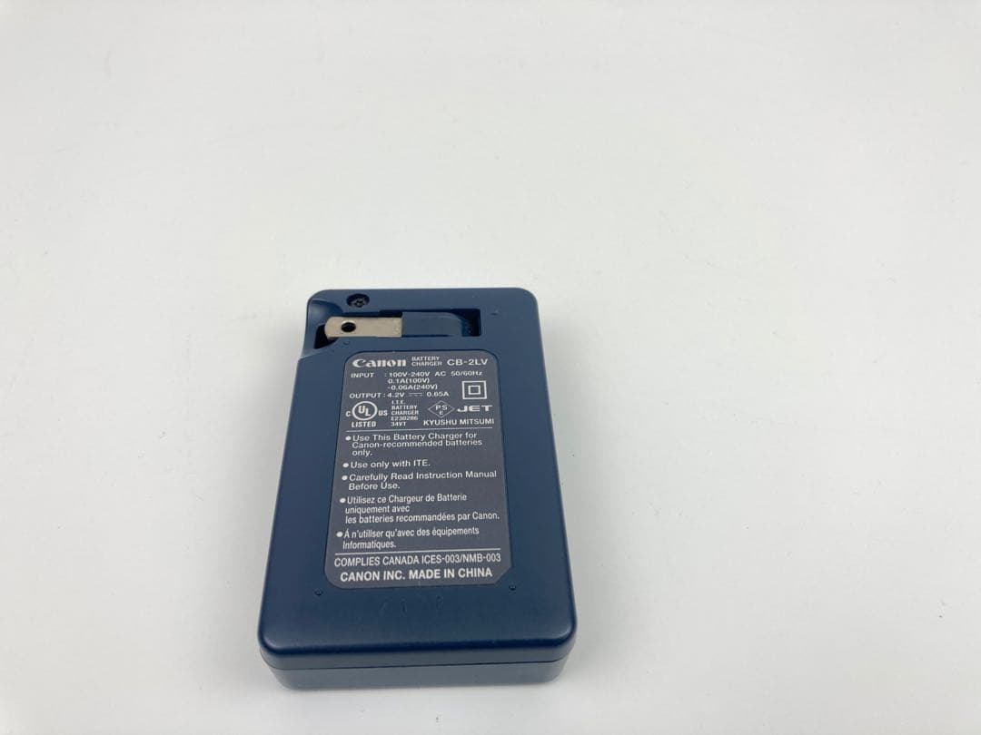 【極美品】Canon IXY DIGITAL 70 シルバー　デジタルカメラ