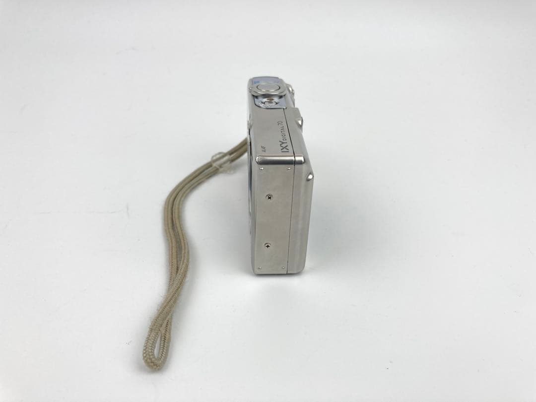 【極美品】Canon IXY DIGITAL 70 シルバー　デジタルカメラ