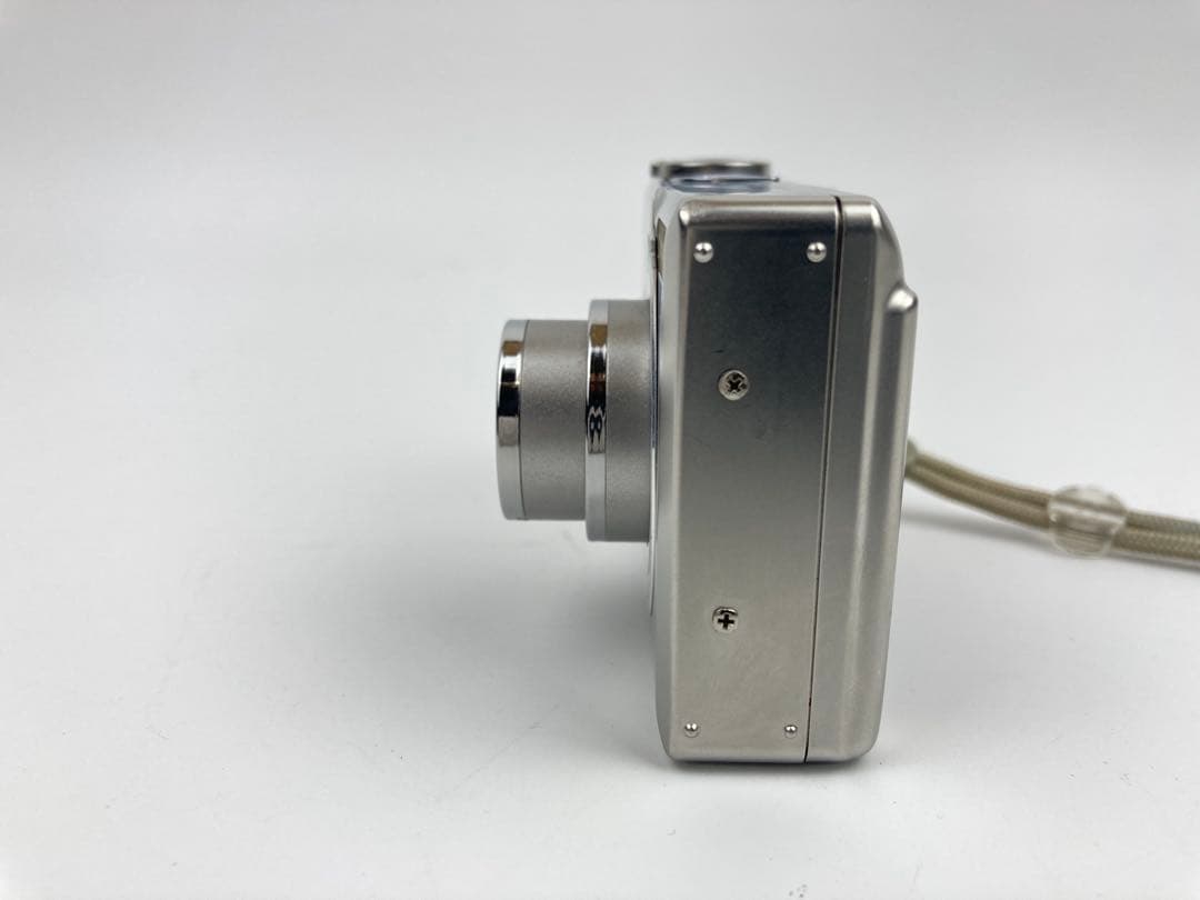 【極美品】Canon IXY DIGITAL 70 シルバー　デジタルカメラ