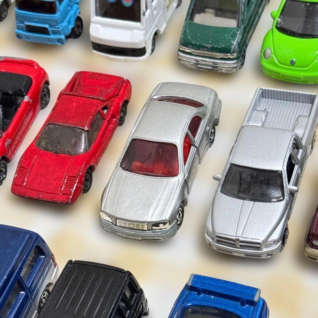 TOMICA　トミカ　31台まとめ売り　ミニカー　タカラトミー