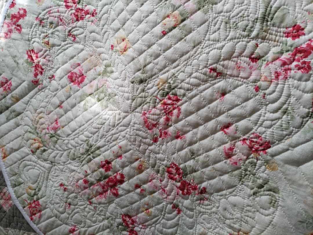 パッチワークキルトタペストリーホワイトキルト