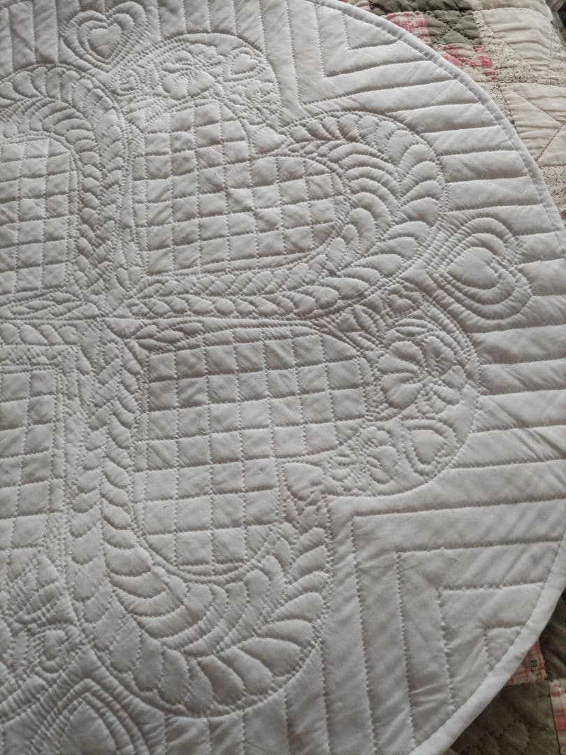 パッチワークキルトタペストリーホワイトキルト