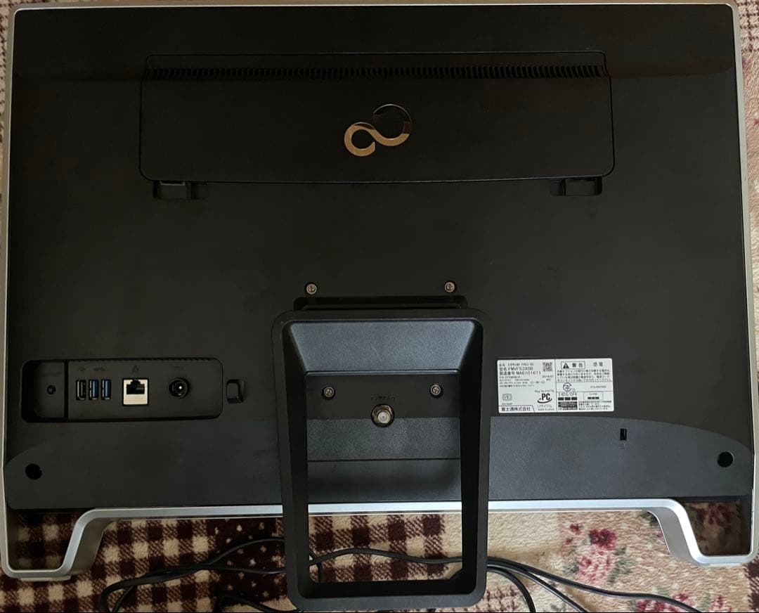 FMVF53XDB SSD500GB メモリ8GB Windows10