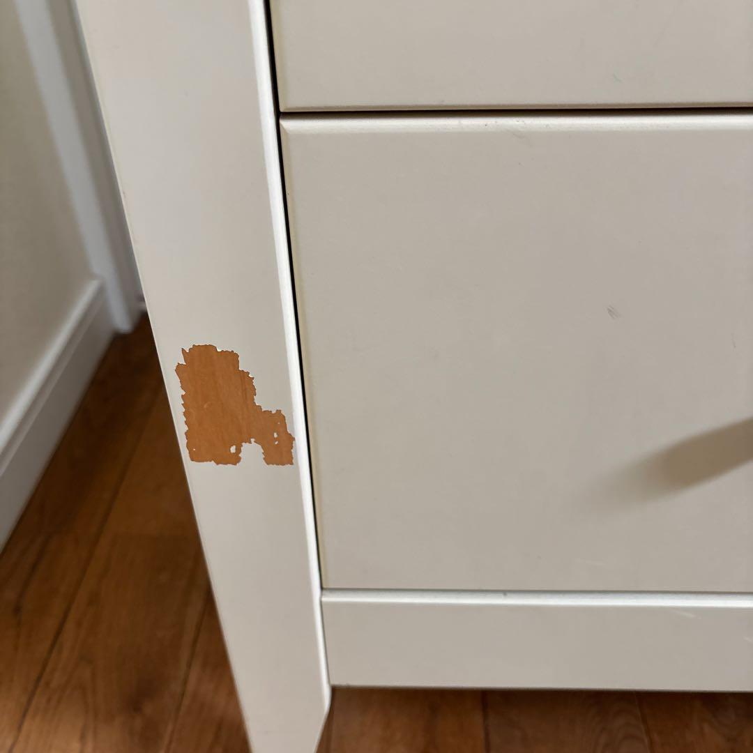 クリーム色の木製チェスト・デスク・学習机