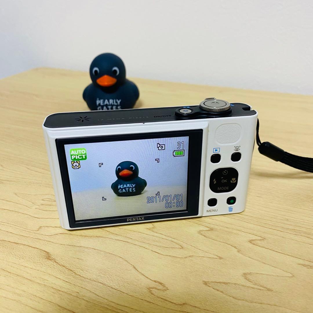 PENTAX Optio RZ18 ホワイト16メガピクセル　デジカメ　コンデジ