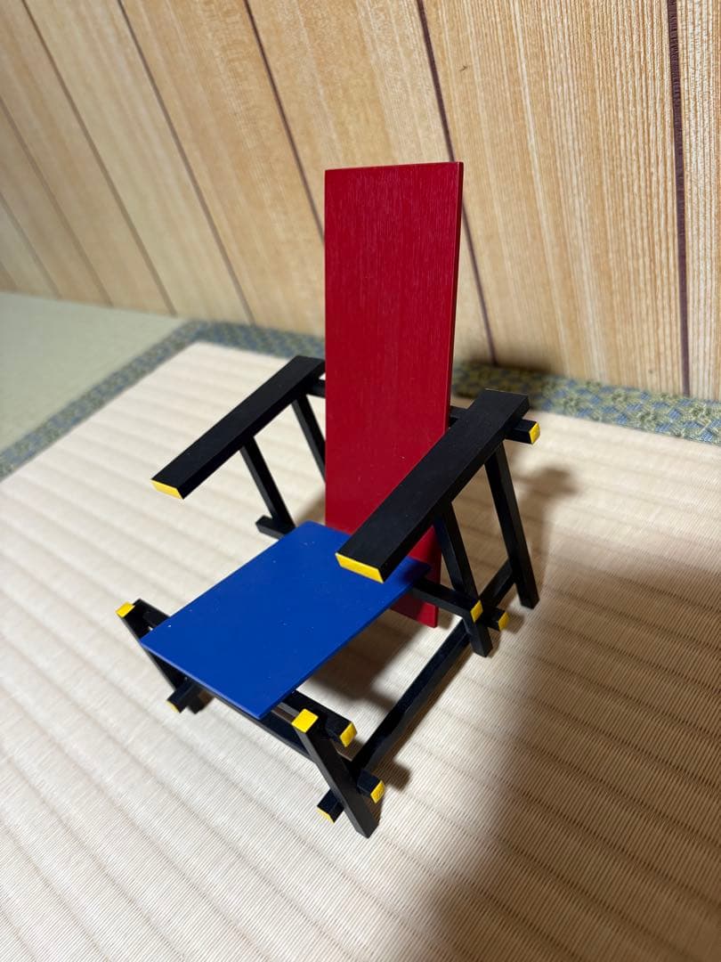 Vitra ヴィトラミニチェアコレクション　レッド＆ブルー スツール