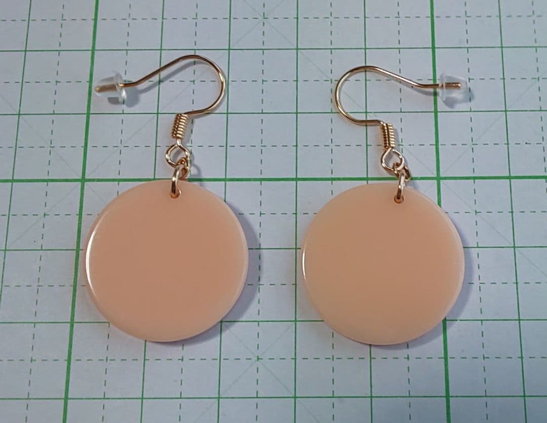 HM　ピアス　ゴールド系　いちごみるくピンク　オレンジミルク