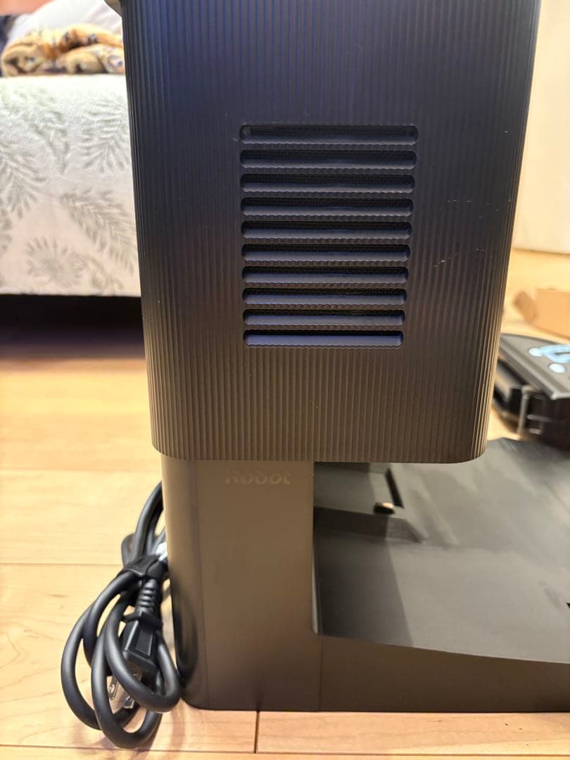 アイロボットi Robot ルンバ用 クリーンベース（自動ゴミ収集機）