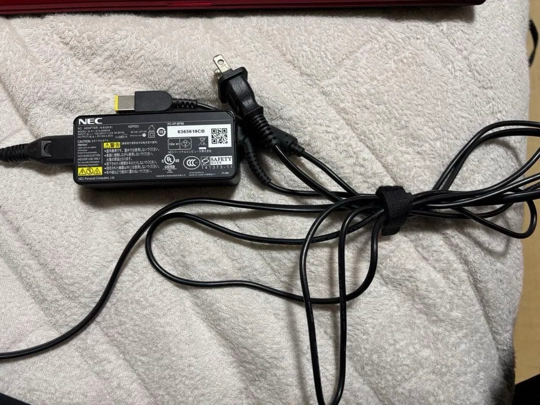 NEC LAVIE ノートPC PC-NS150EAR レッド