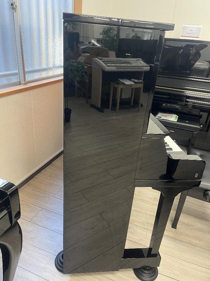 ★81324【アップライトピアノ】YAMAHA　YU5