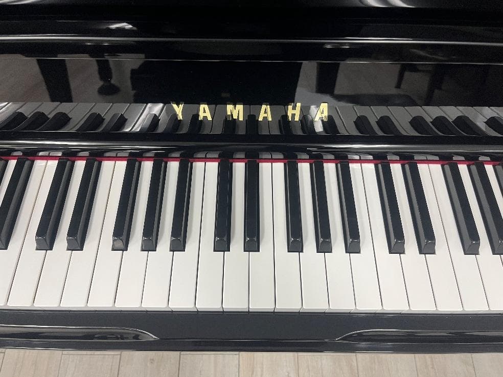 ★81324【アップライトピアノ】YAMAHA　YU5
