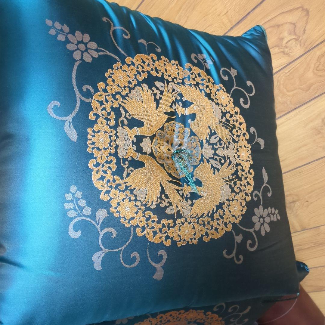 金刺繍 ティール色 座布団　5枚組