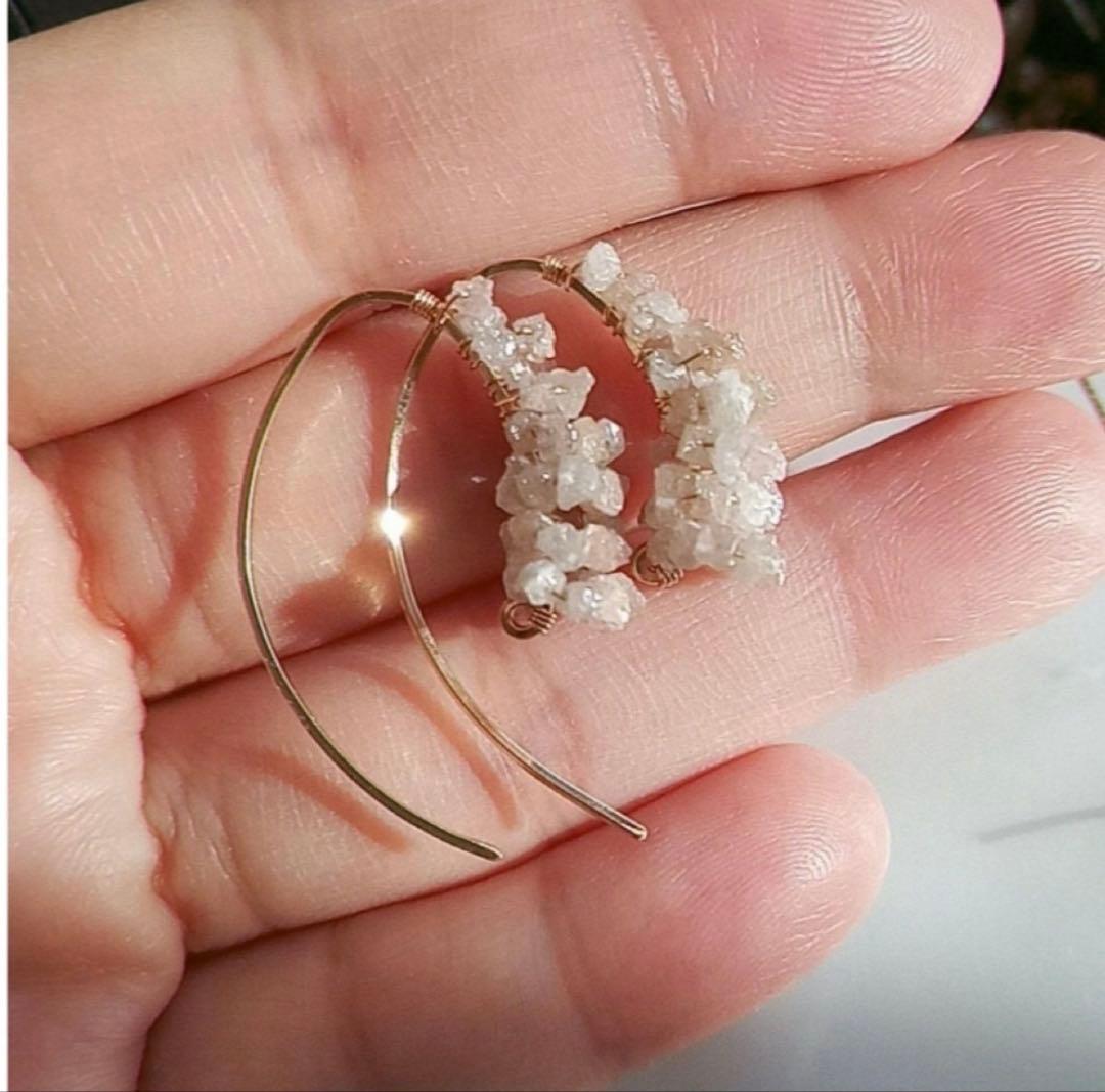 貴重❣️天然ピンクダイヤモンド原石ピアス