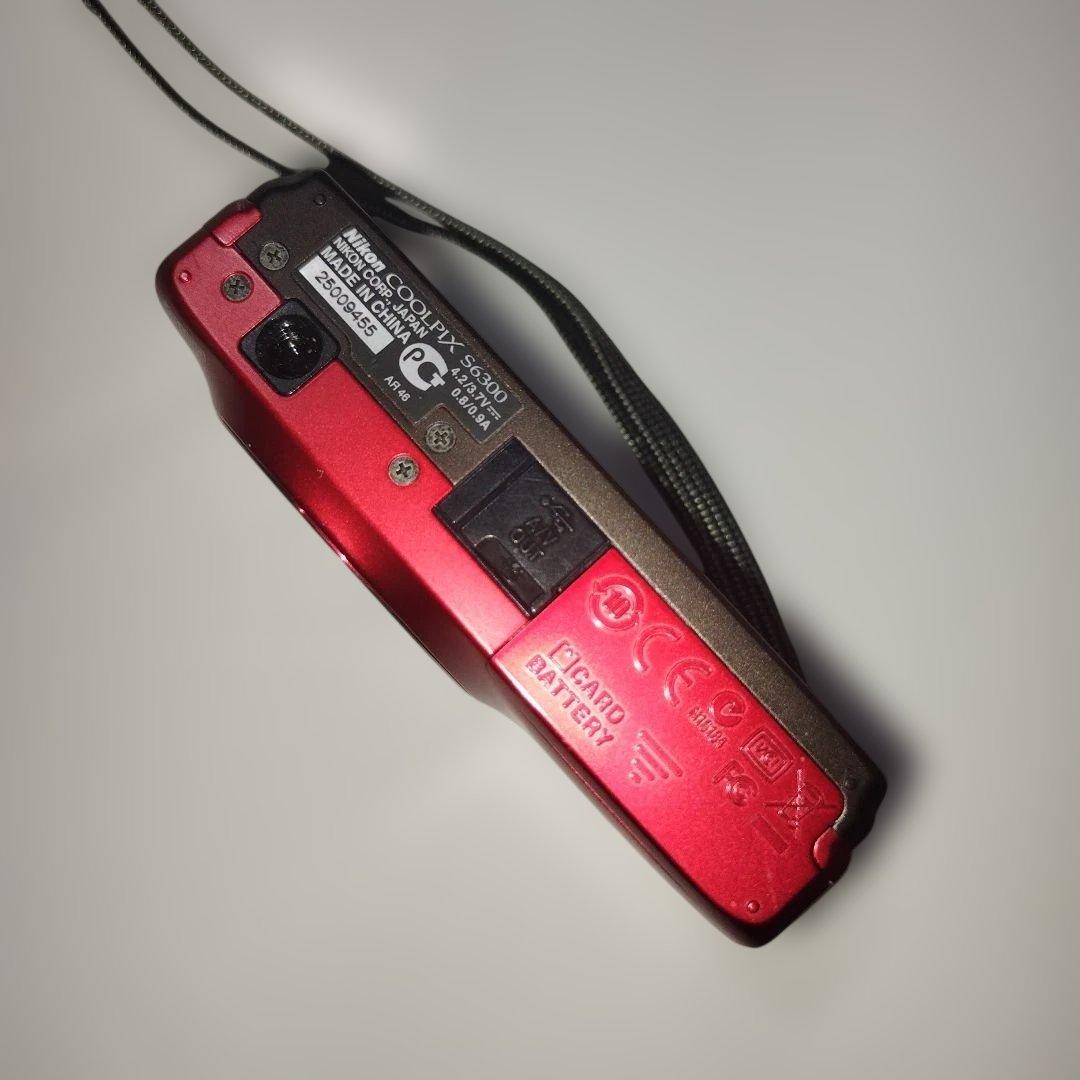Nikon COOLPIX S6300 赤